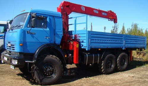 Камаз с гидроманипулятором для больших грузоперевозок в Архангельске и по области